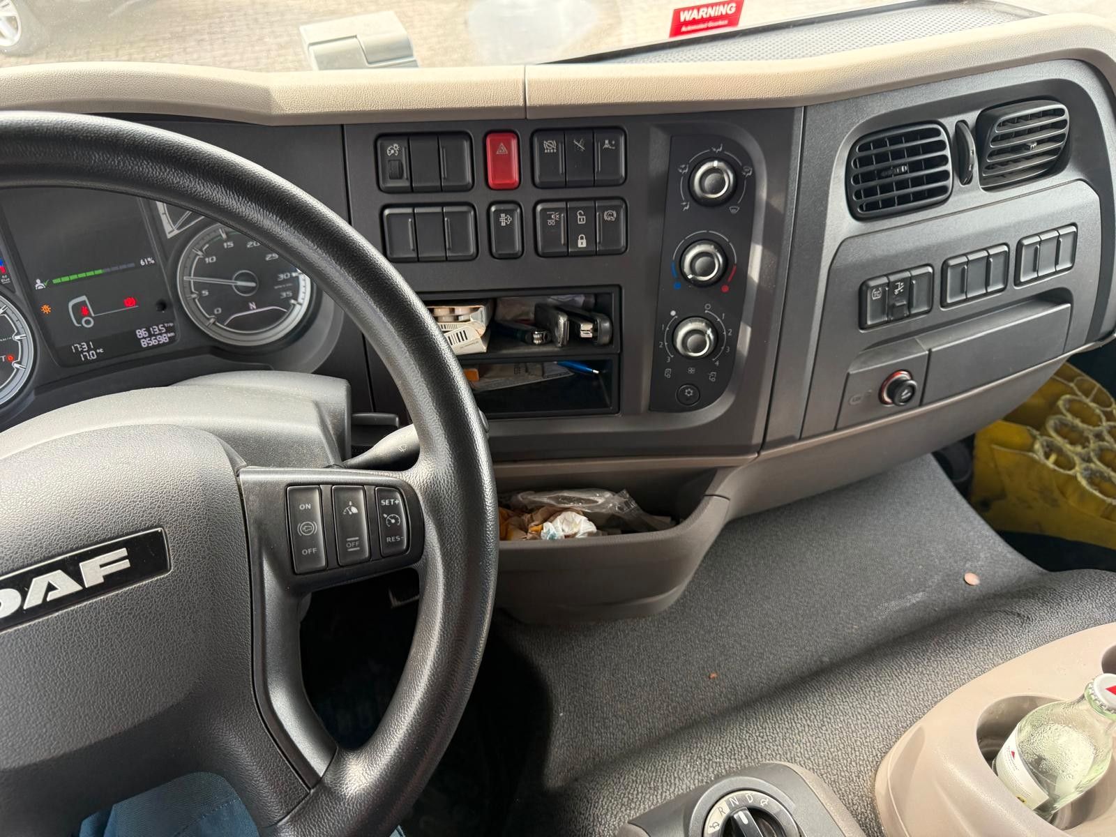 Fahrzeugabbildung DAF LF 290 16 Tonnen , Automatik