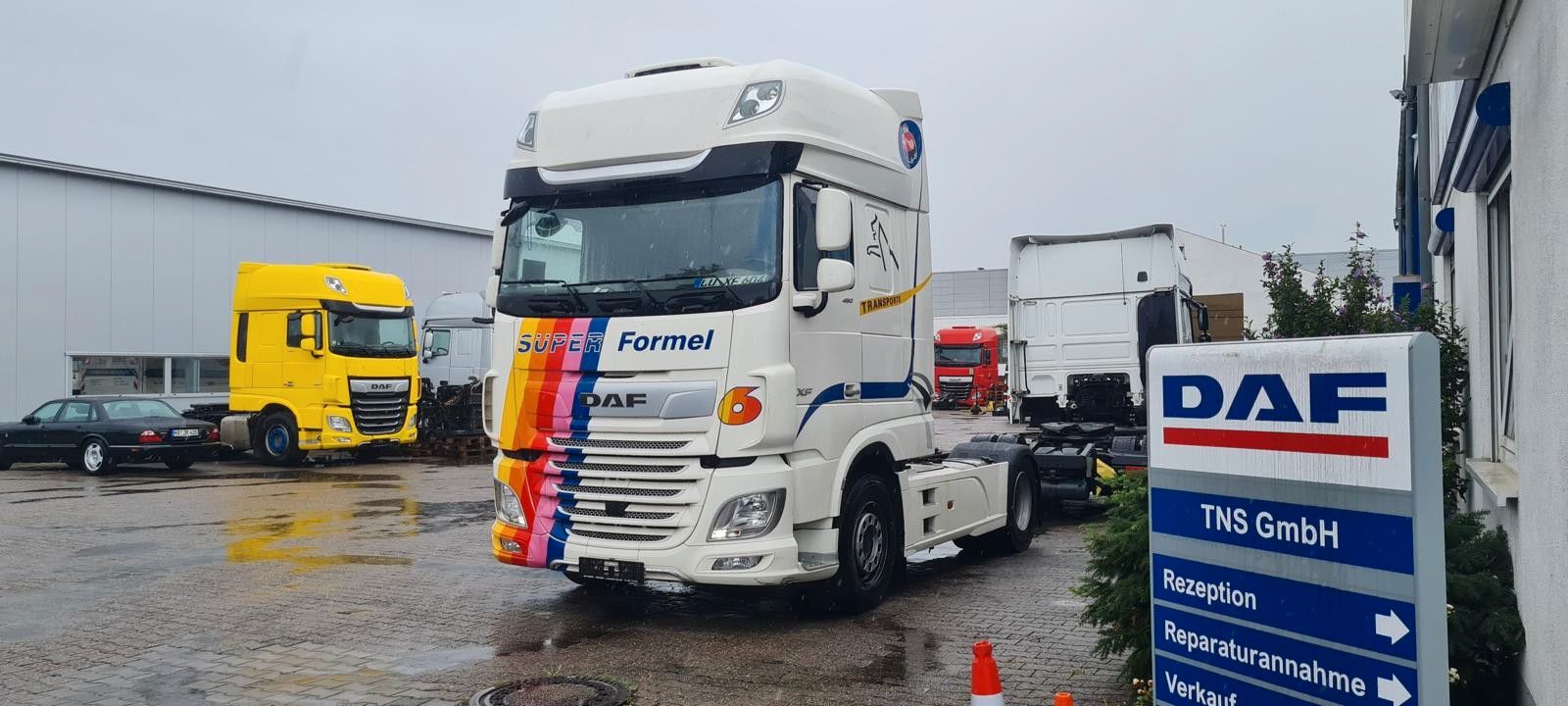 Fahrzeugabbildung DAF DAF XF 106.480 Retarder, Spoiler