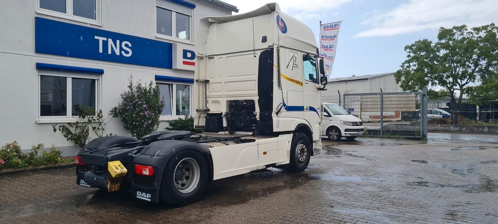Fahrzeugabbildung DAF DAF XF 106.480 Retarder, Spoiler