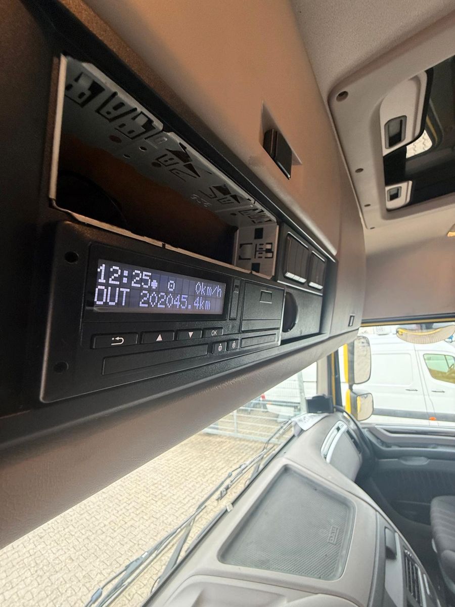 Fahrzeugabbildung DAF XF 106.480 Mega, wie NEU !!!, MIETKAUF