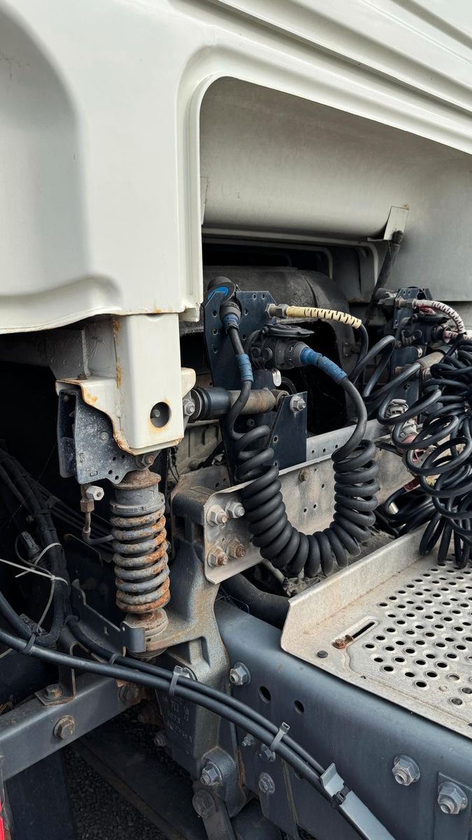 Fahrzeugabbildung DAF DAF XF 106.460 Retarder,  1. Hand, ADR