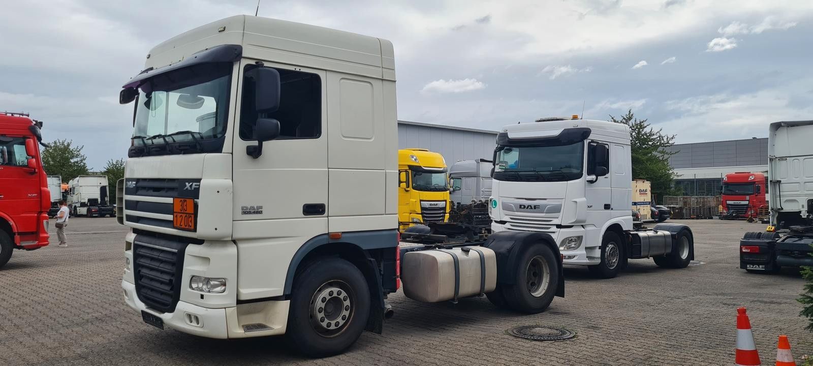 Fahrzeugabbildung DAF DAF XF 106.480 Retarder, Spoiler