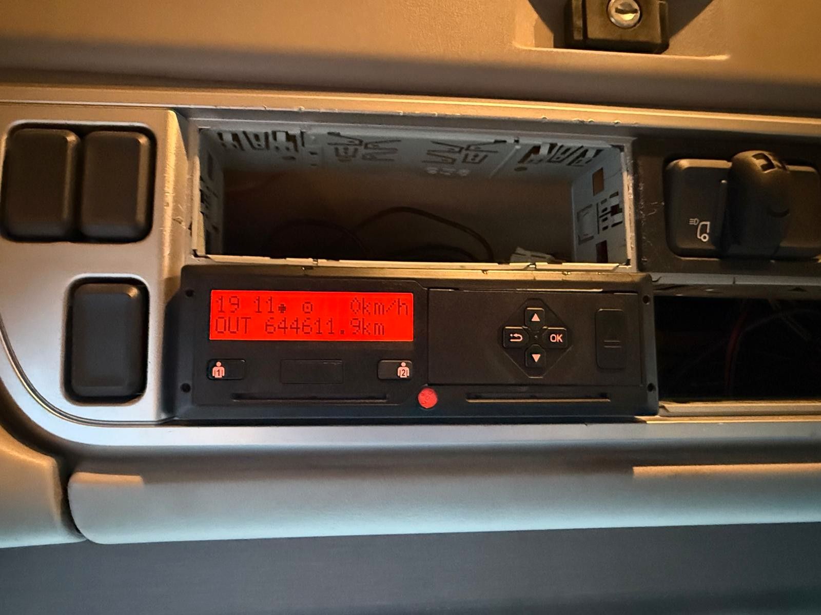 Fahrzeugabbildung DAF XF 106.460 Intarder, Fahrgestell