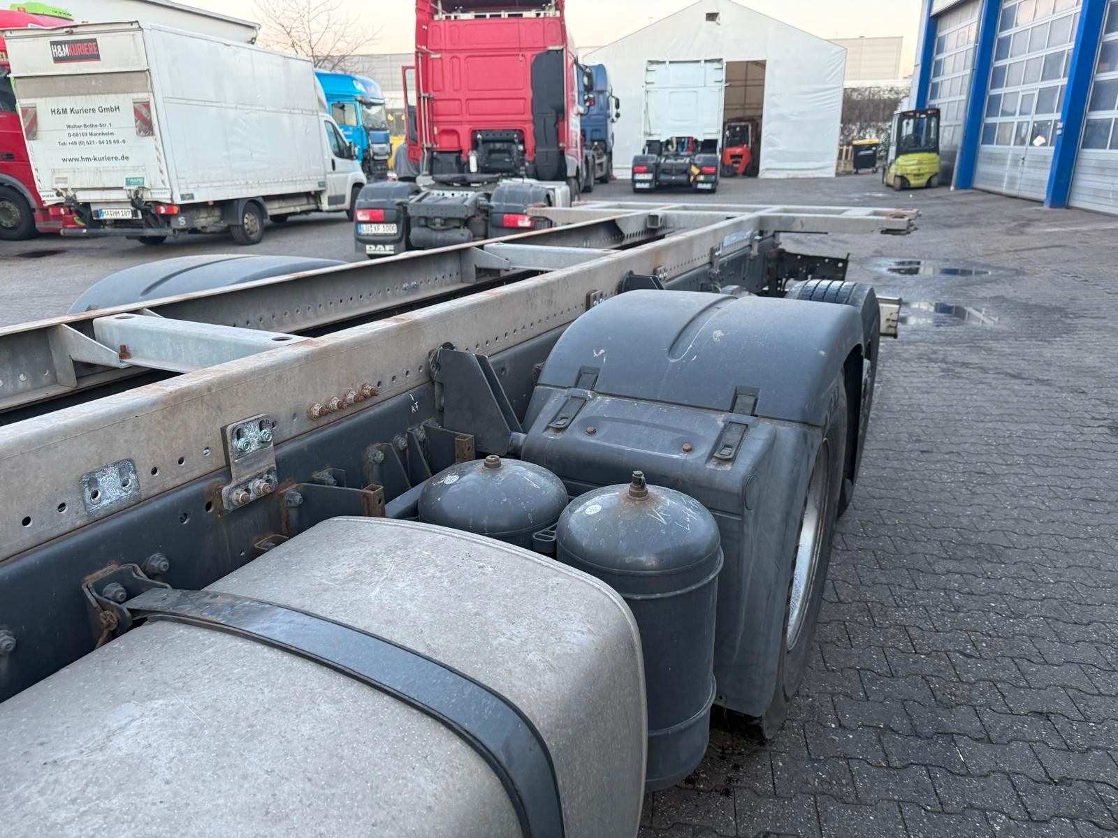 Fahrzeugabbildung DAF XF 106.460 Intarder, Fahrgestell