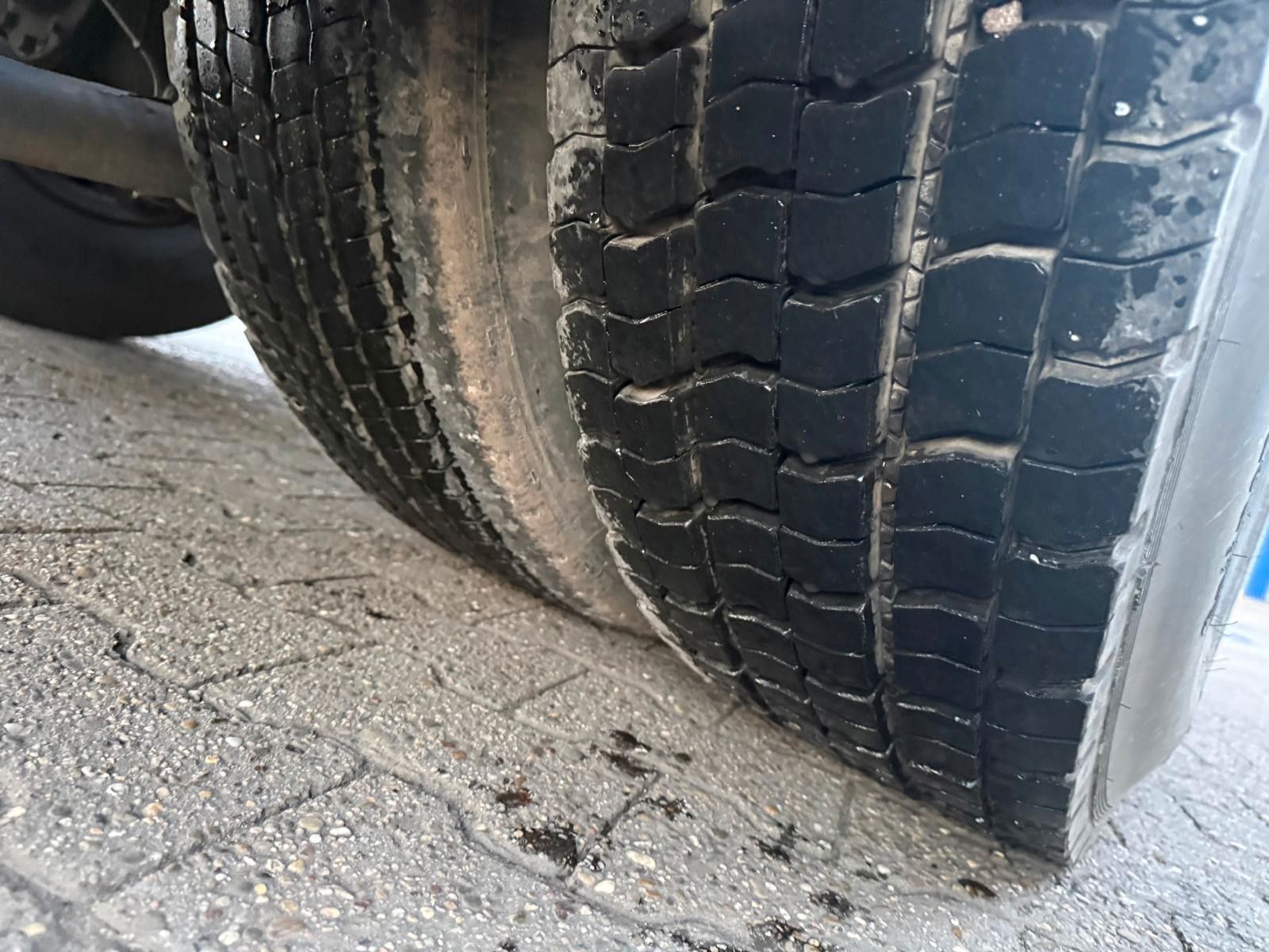 Fahrzeugabbildung DAF XF 106.460 Intarder, Fahrgestell