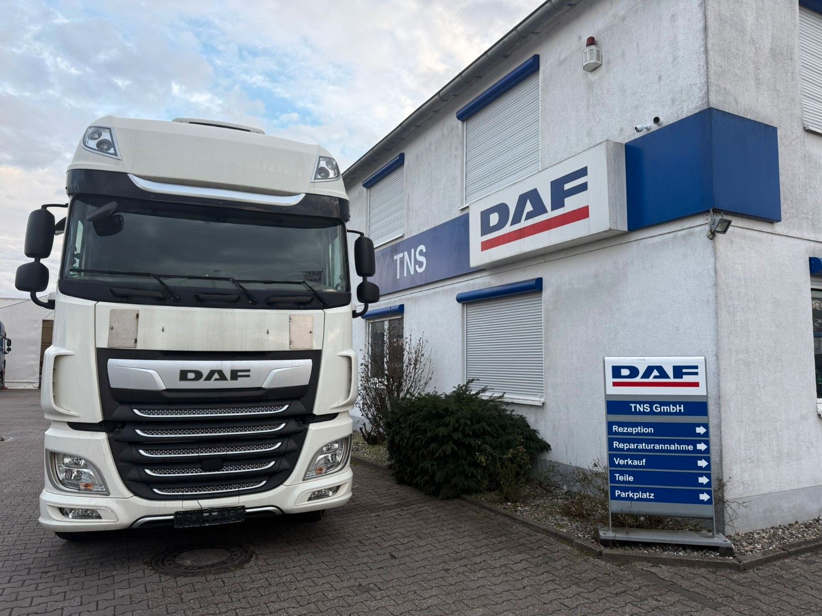 Fahrzeugabbildung DAF XF 106.480, 1. Hand, neue Reifen, Garantie