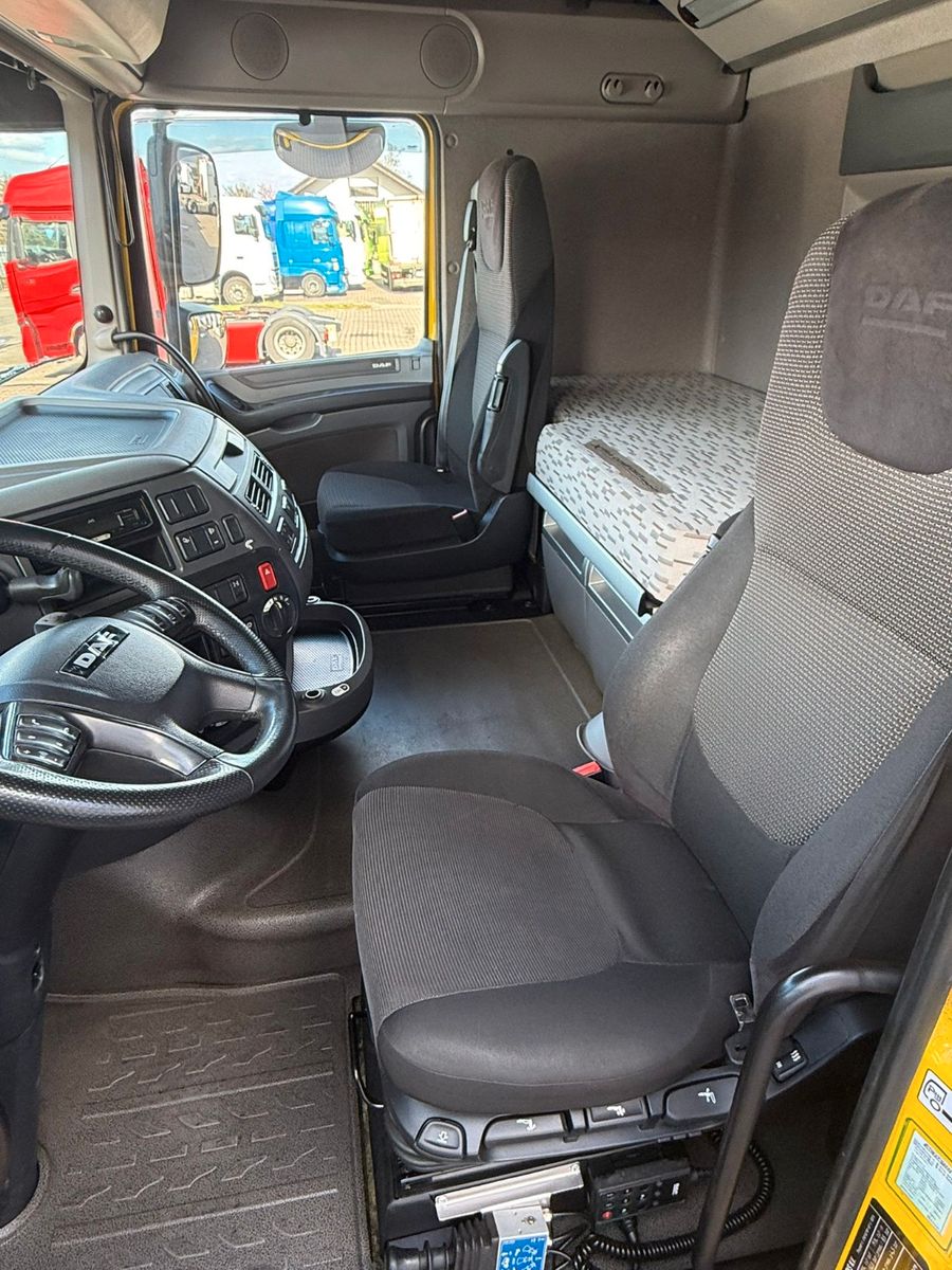 Fahrzeugabbildung DAF XF 106.460, dt. LKW !!! TOP!!!