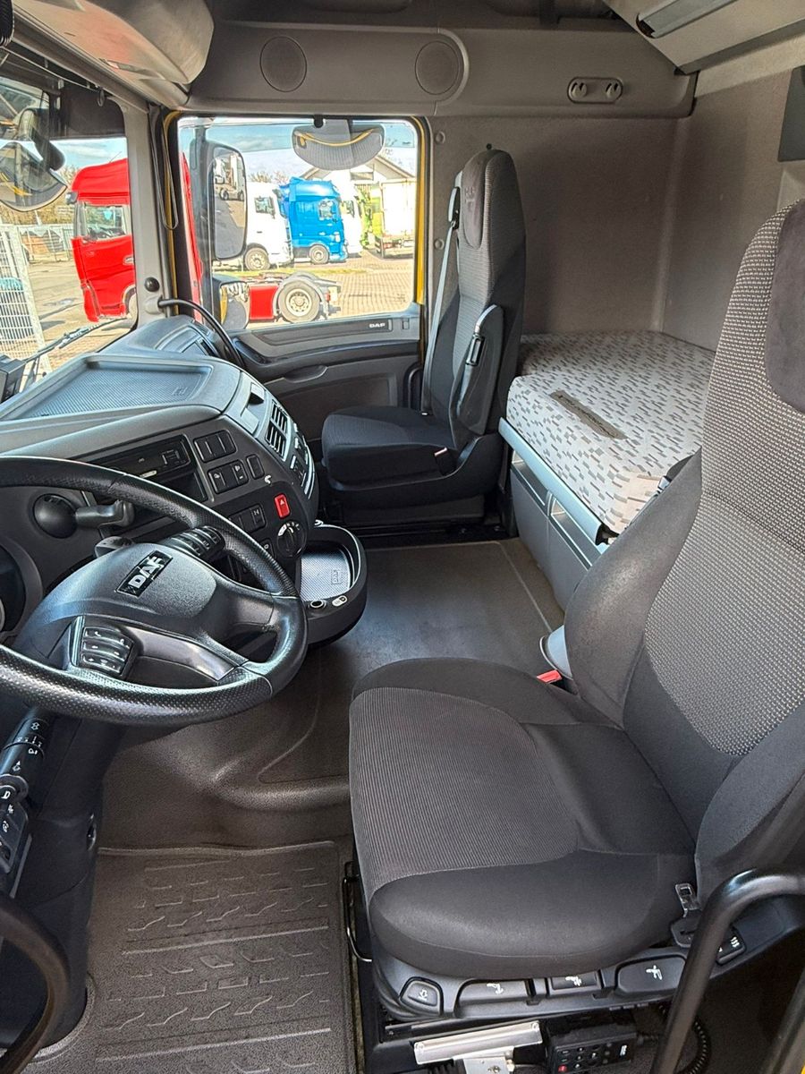 Fahrzeugabbildung DAF XF 106.460, dt. LKW !!! TOP!!!