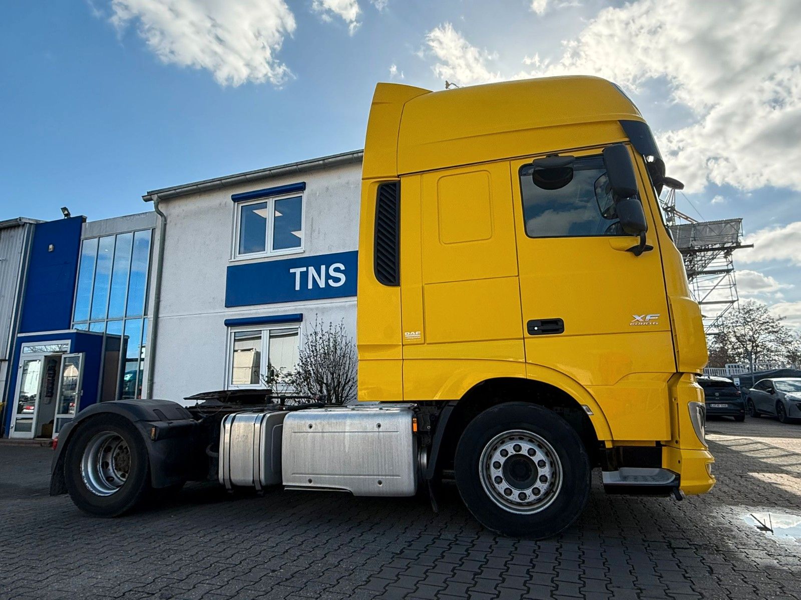 Fahrzeugabbildung DAF XF 106.460, dt. LKW !!! TOP!!!