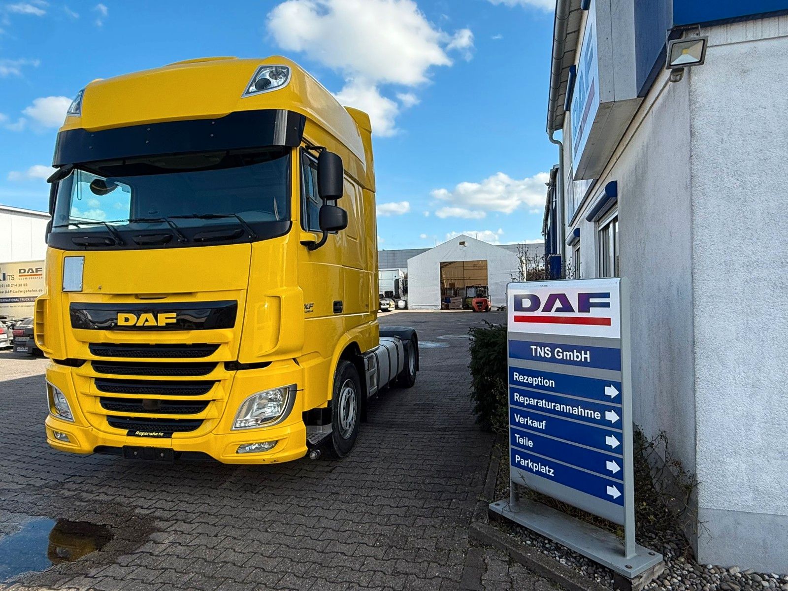 Fahrzeugabbildung DAF XF 106.460, dt. LKW !!! TOP!!!