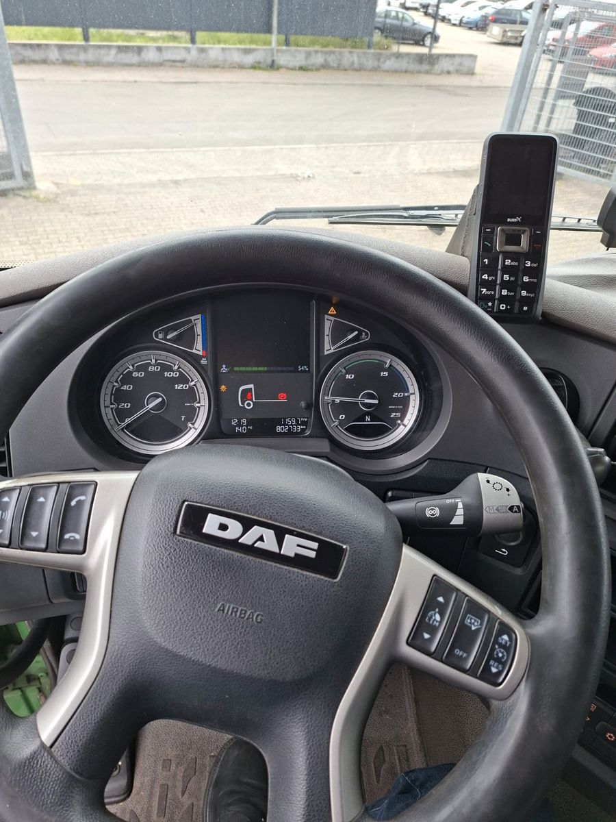 Fahrzeugabbildung DAF XF 106.480 Getreidekipper 35m³, Intarder TOP!