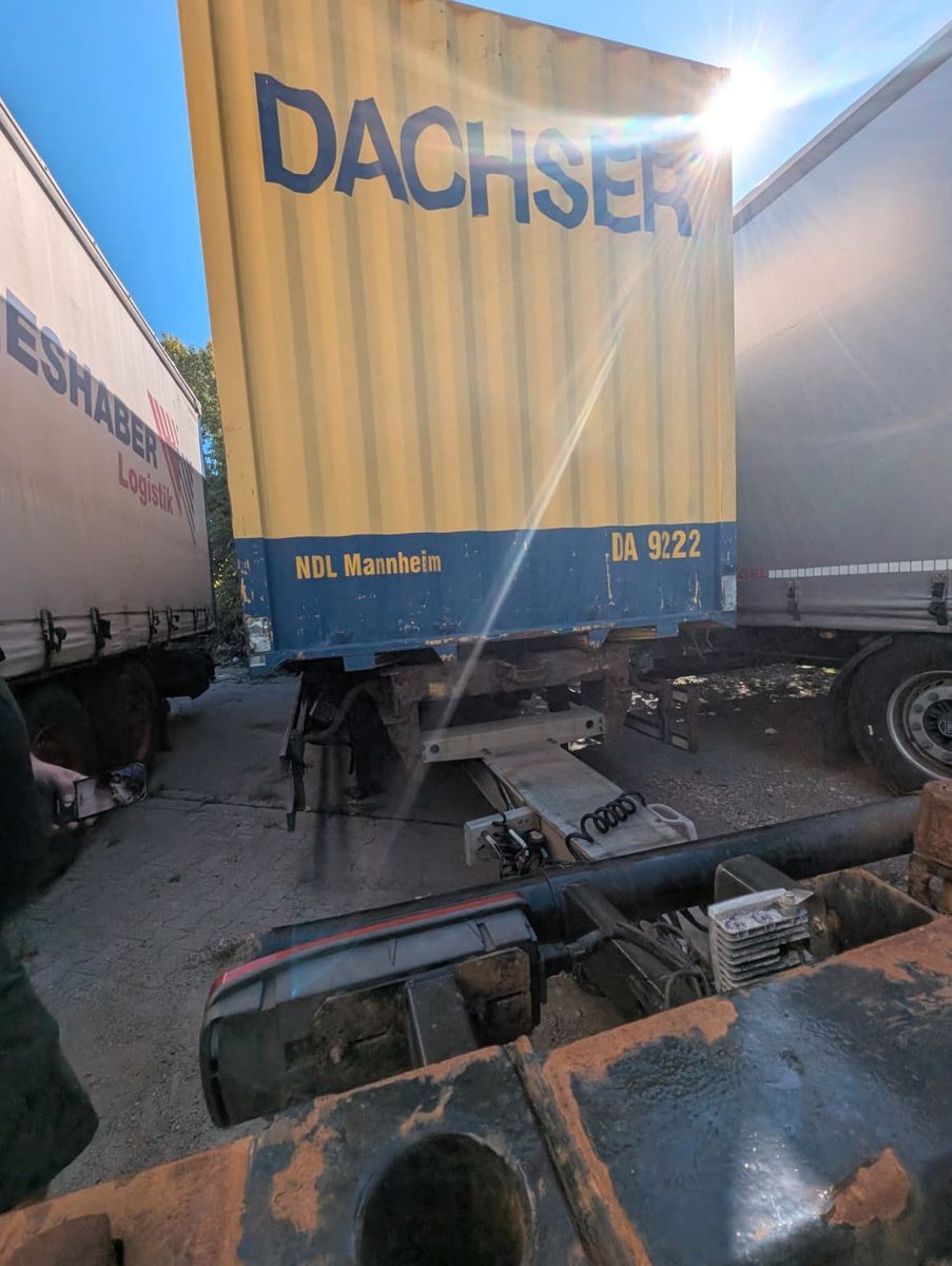 Fahrzeugabbildung DAF XF 106.460 Intarder, Multiwechsler