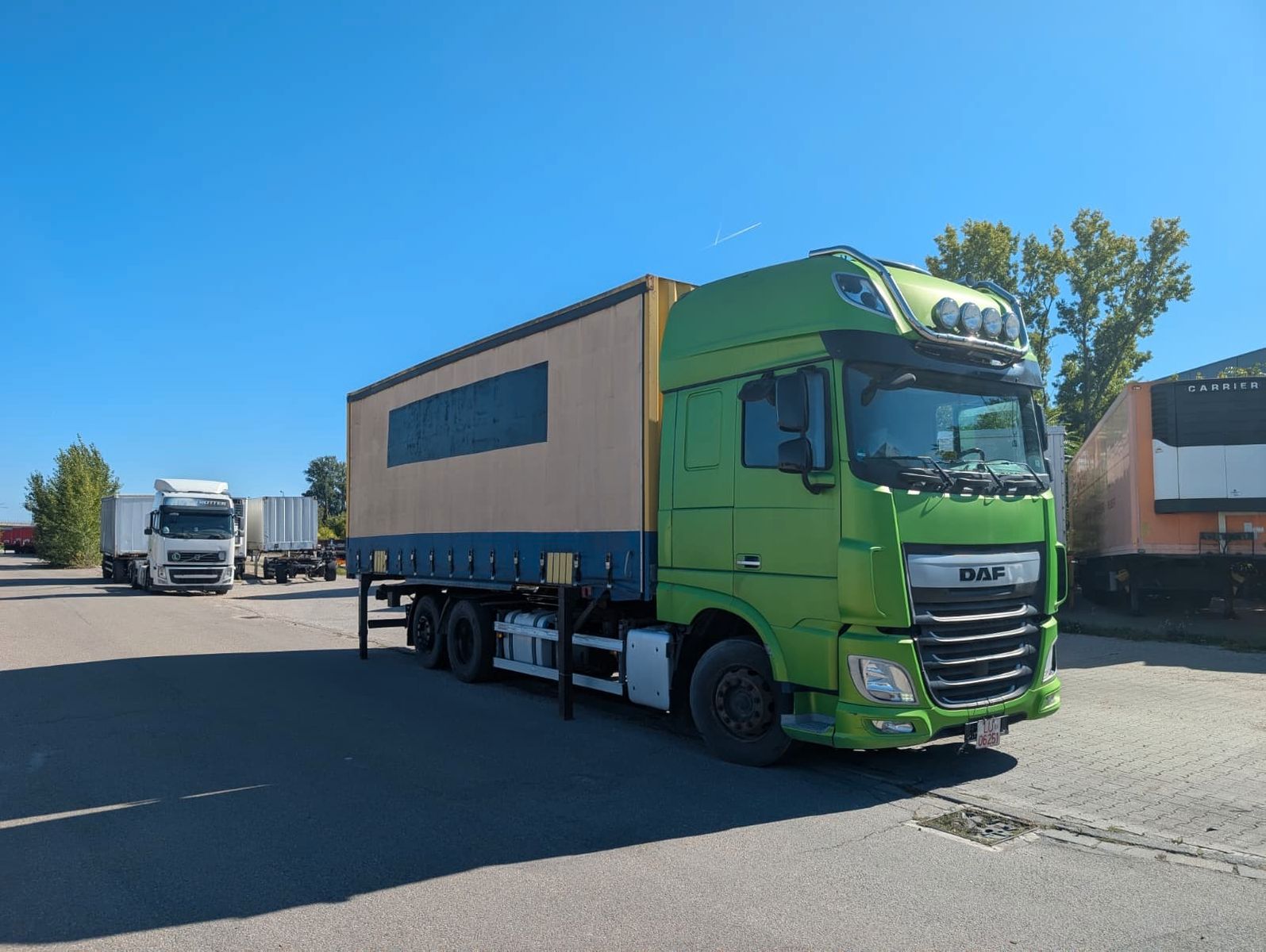 Fahrzeugabbildung DAF XF 106.460 Intarder, Multiwechsler