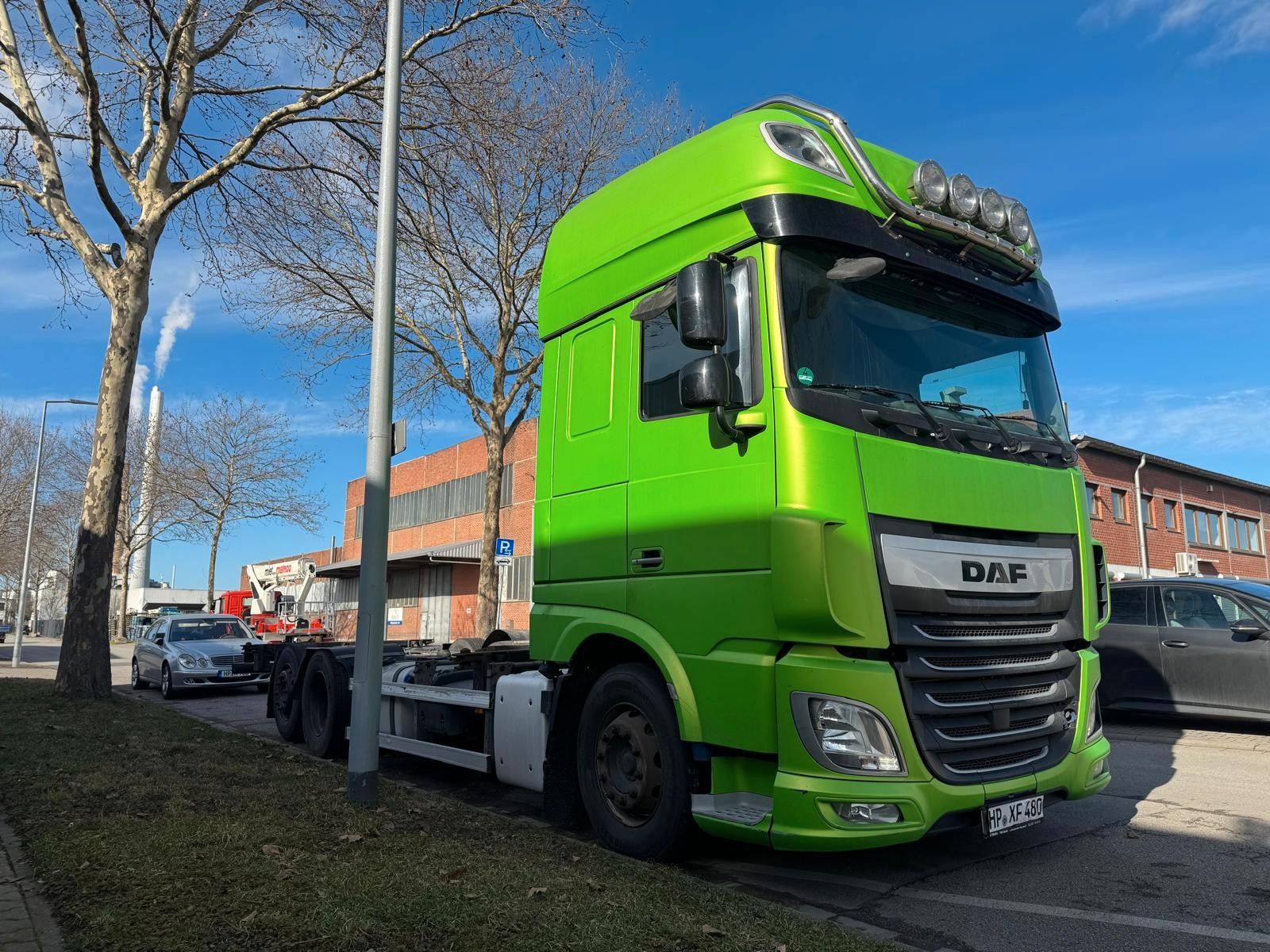 Fahrzeugabbildung DAF XF 106.460 Intarder, Multiwechsler